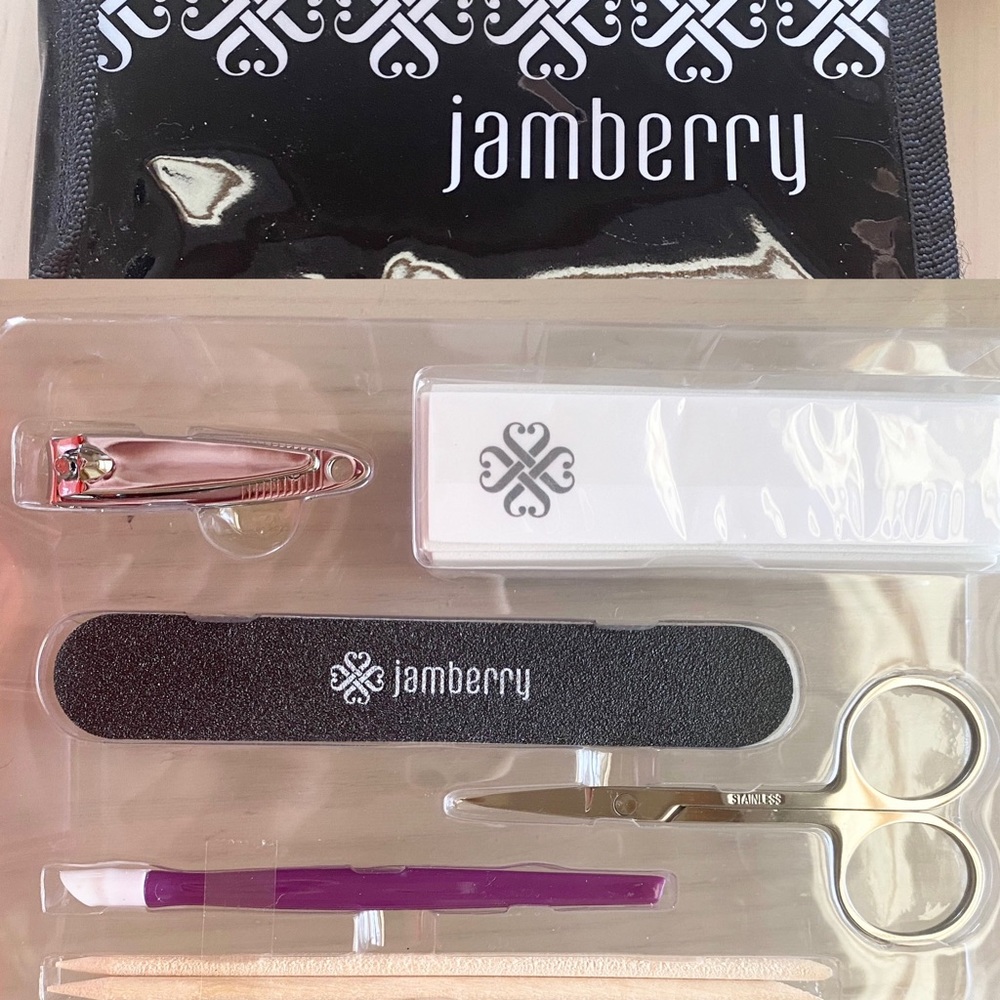 NWT Jamberry Application Kit, Everything you need to apply a set of nails